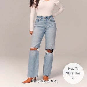 Abercrombie & Fitch - Curve Love “The 90s relaxed Jean”